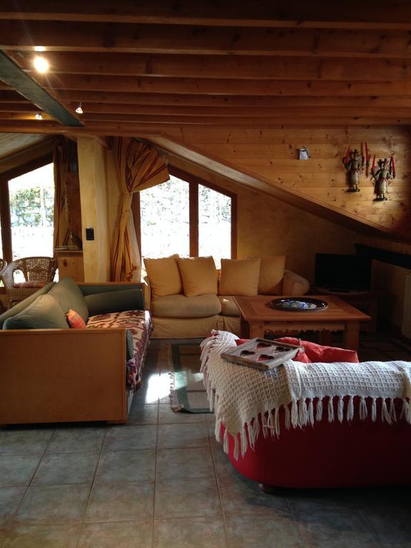 Les Nereides Studios Et Appartements Brides Les Bains Brides-les-Bains Exterior photo